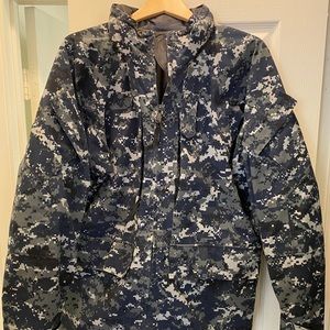 Navy NWU Gore-Tex Parka Shell - Medium/Long